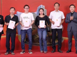 Bất Động Sản Quang Hưng khẳng định vị thế khi trao sổ đỏ sớm trước thời hạn